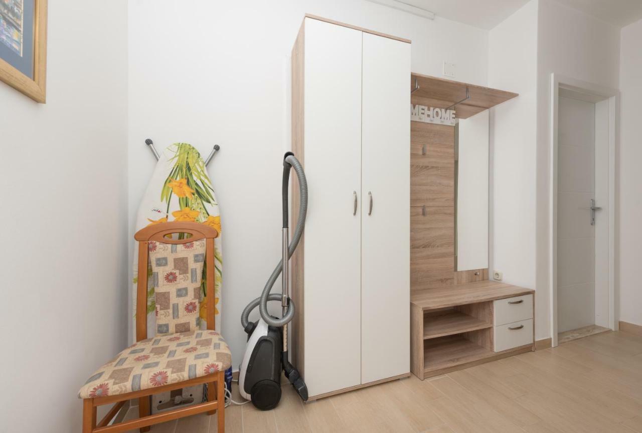 Apartmani Mona 마카르스카 외부 사진