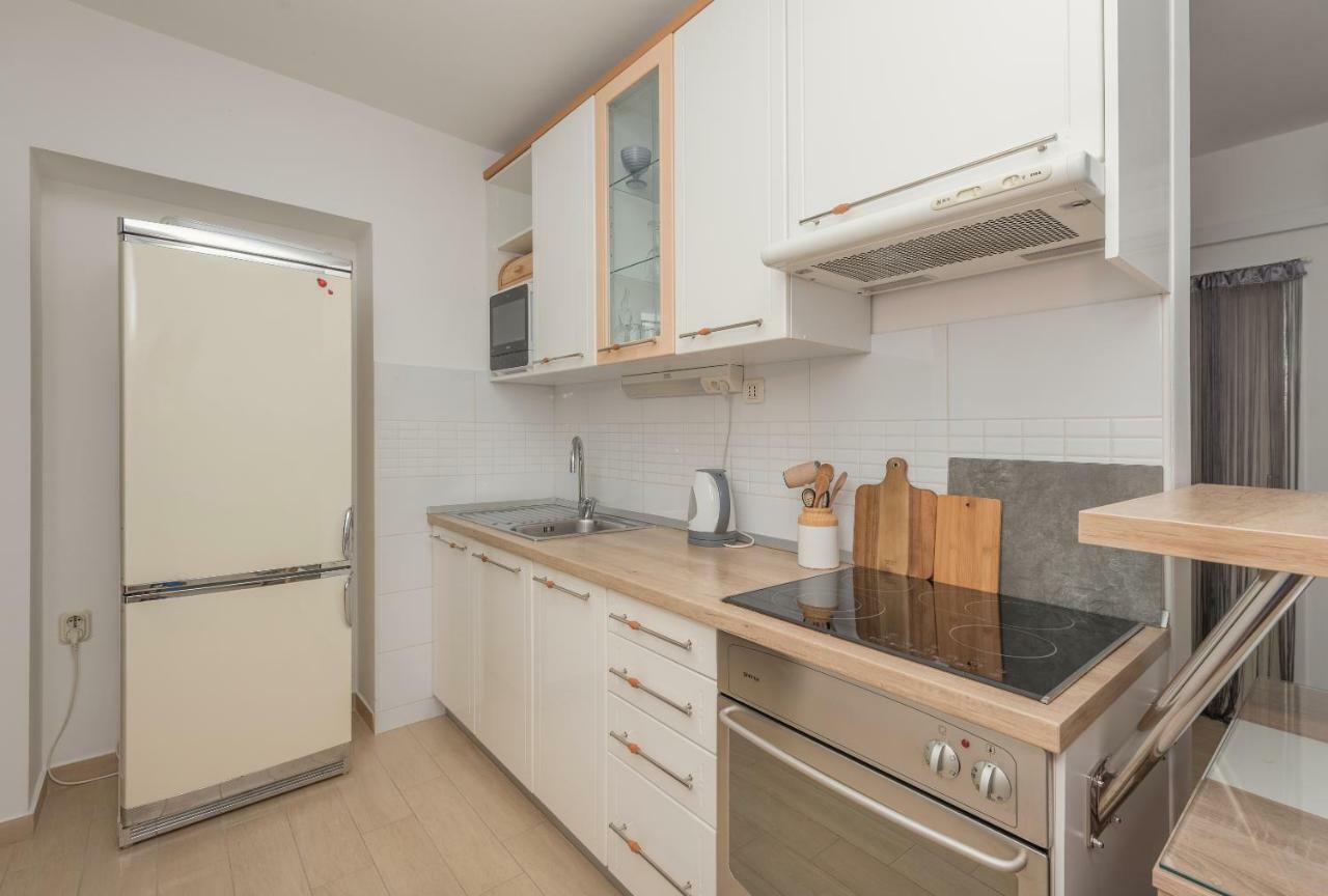 Apartmani Mona 마카르스카 외부 사진